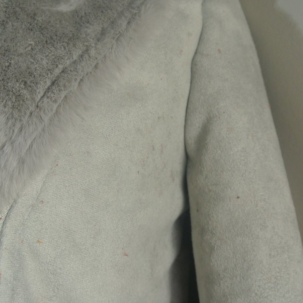Hollister Biker Jacket Small Faux Suede Fur Grey Plush Super Soft NEW With Defec - Picture 4 of 14